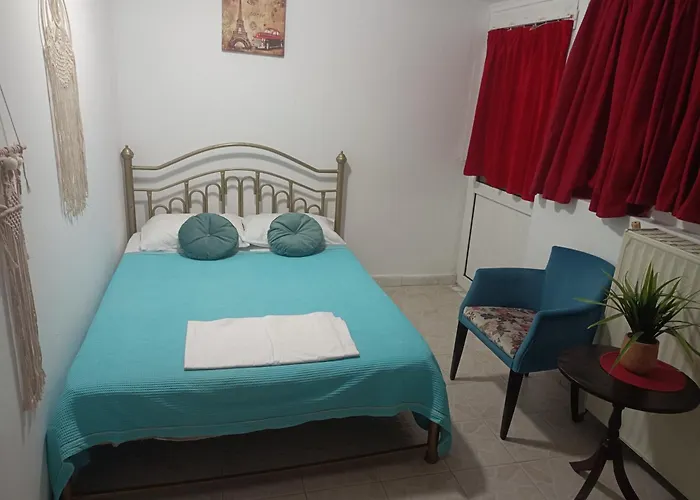 Blue Moon Apartments