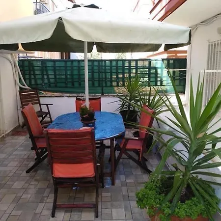 Blue Moon Apartments Nea Michaniona Exterior photo