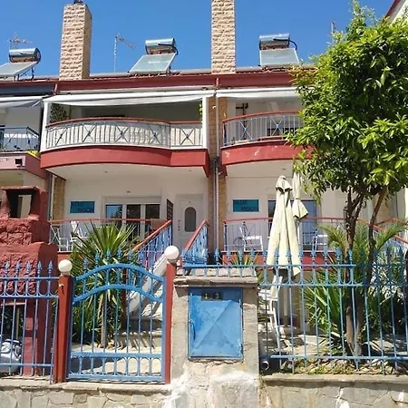 Blue Moon Apartments Nea Michaniona Exterior photo