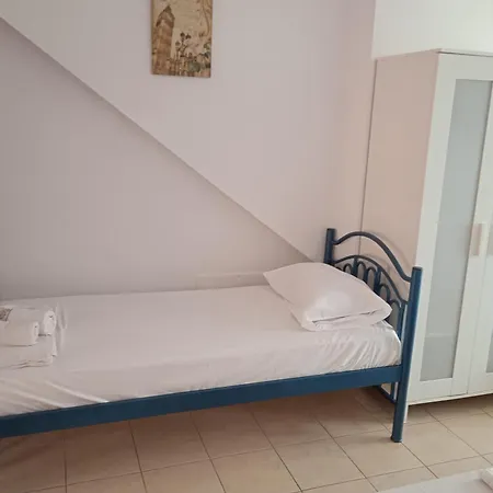 Blue Moon Apartments Nea Michaniona Room photo