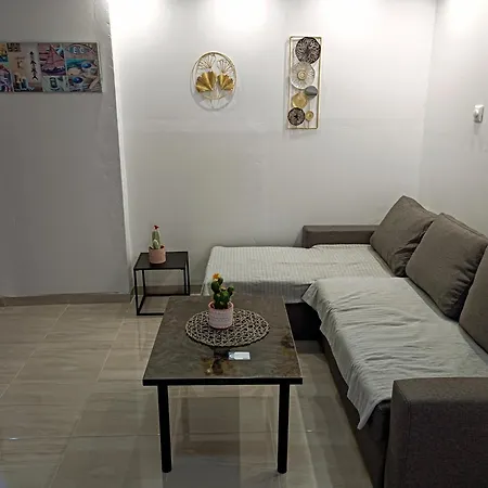 Blue Moon Apartments Nea Michaniona Room photo