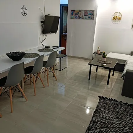 Blue Moon Apartments Nea Michaniona Room photo